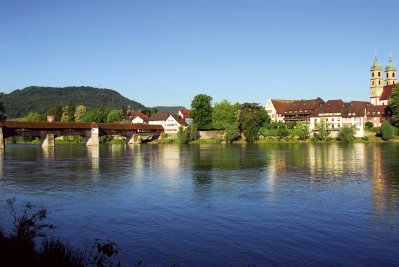 Bad Säckingen | Einkaufsstadt mit der längesten gedeckten Holzbrücke Europas